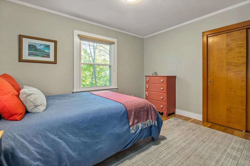 7 Hoitt Drive Durham NH 03824