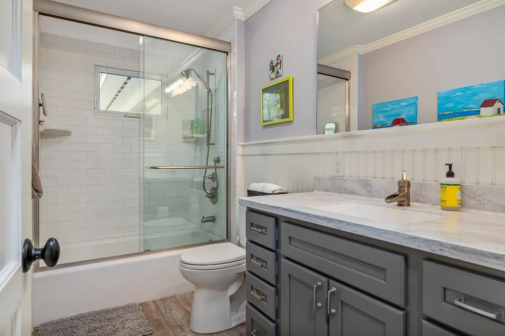 7 Hoitt Drive Durham NH 03824