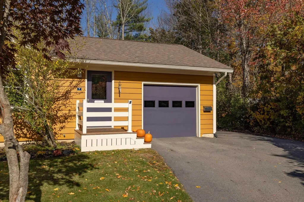 7 Hoitt Drive Durham NH 03824
