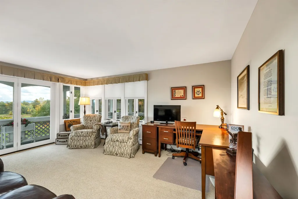 11 Hawk Ridge Road Meredith NH 03253