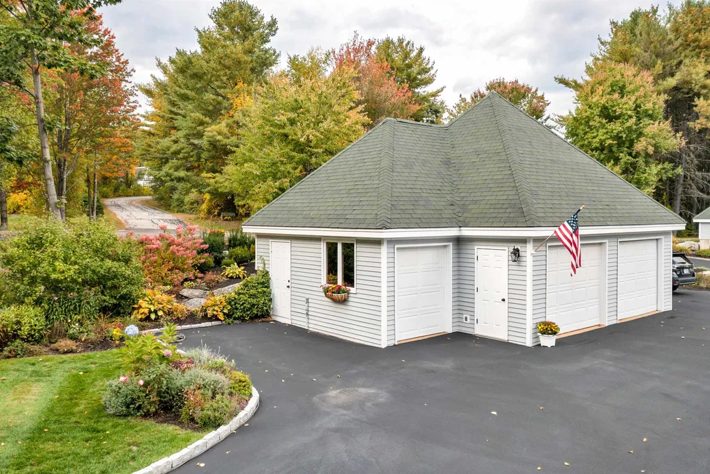 11 Hawk Ridge Road Meredith NH 03253