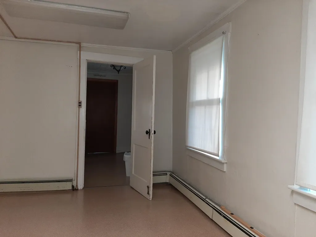 180 Main Street Colebrook NH 03576