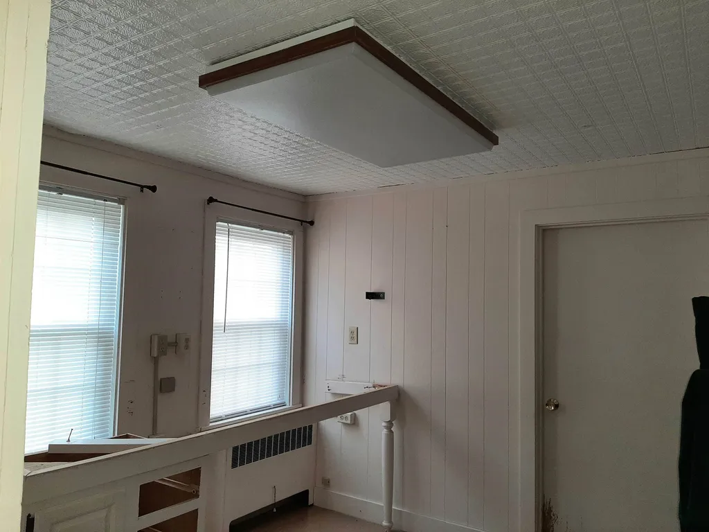 180 Main Street Colebrook NH 03576