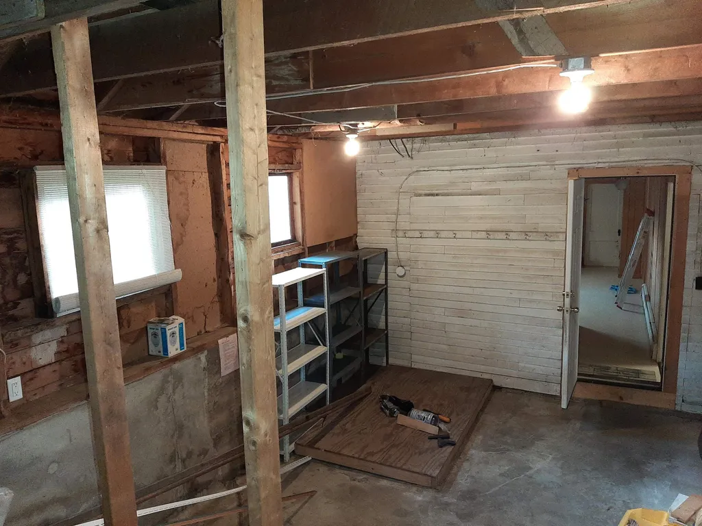 180 Main Street Colebrook NH 03576