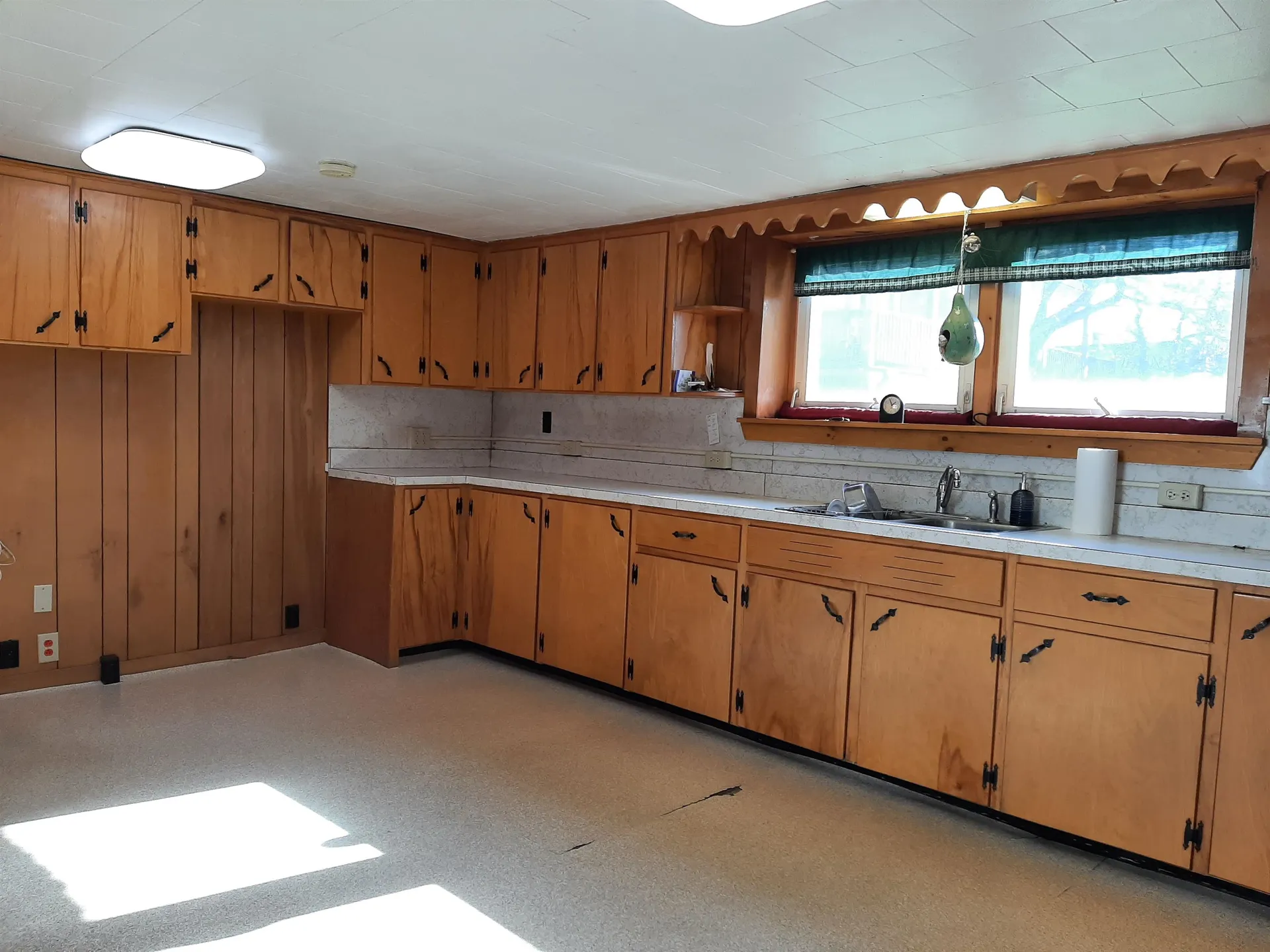 180 Main Street Colebrook NH 03576