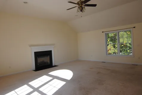 3 Chokeberry Lane Nashua NH 03062