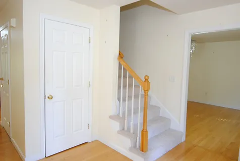 3 Chokeberry Lane Nashua NH 03062