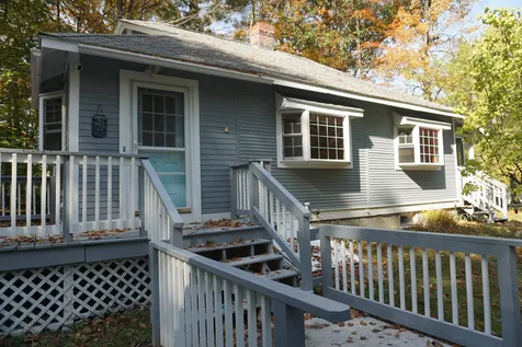 11 Spring Street Hopkinton NH 03229