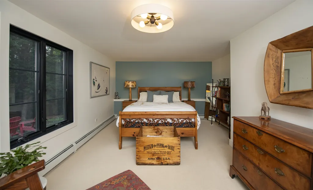 163 Fox Lane Hartford VT 05059