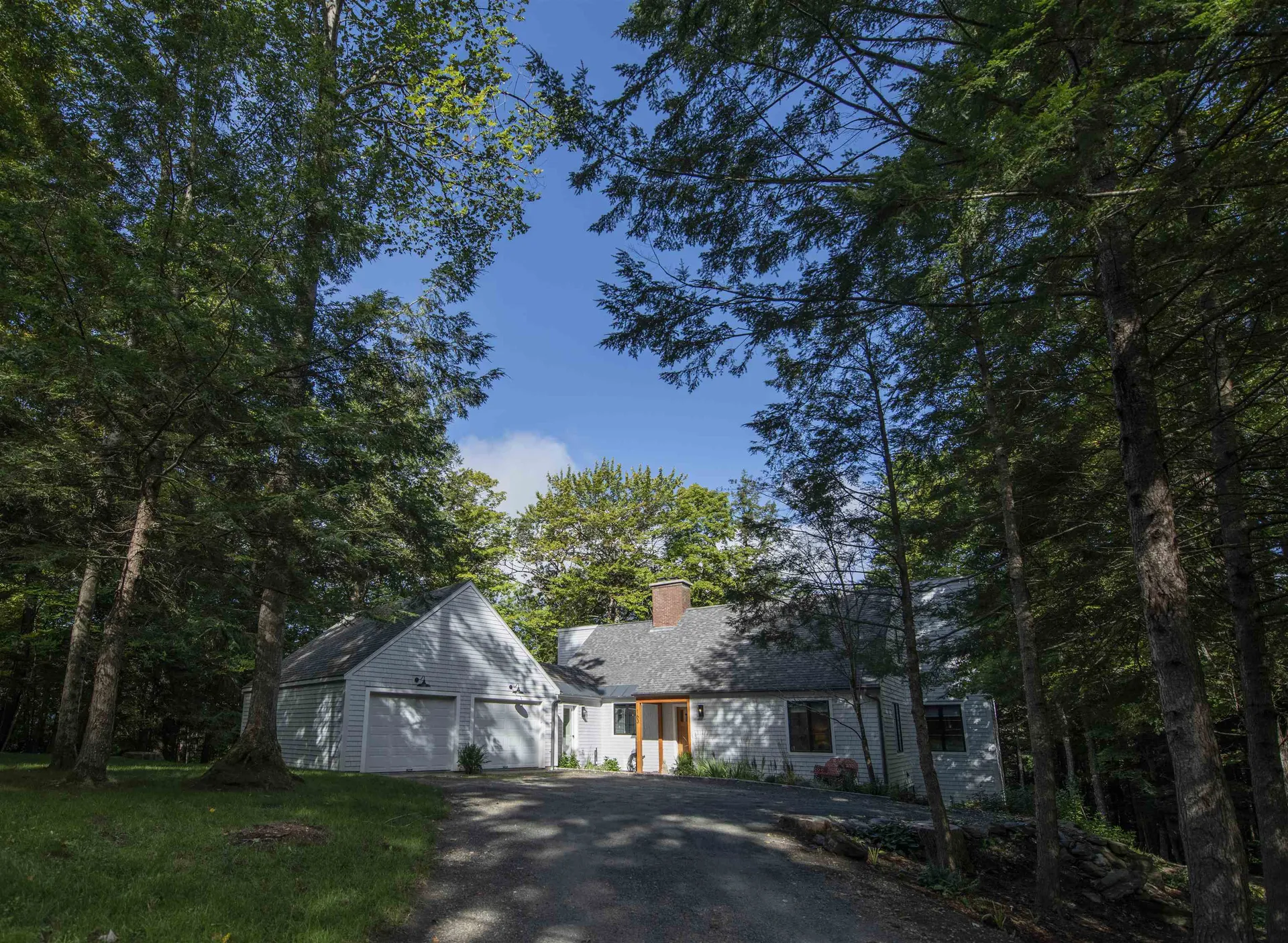 163 Fox Lane Hartford VT 05059
