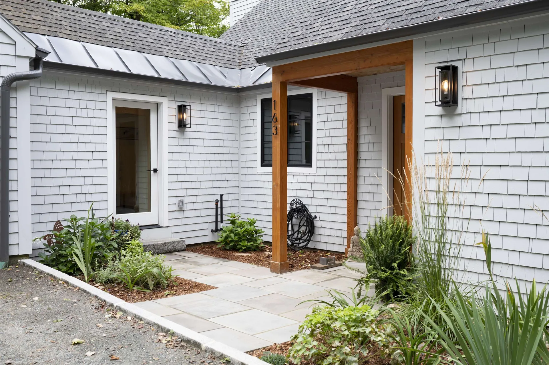 163 Fox Lane Hartford VT 05059