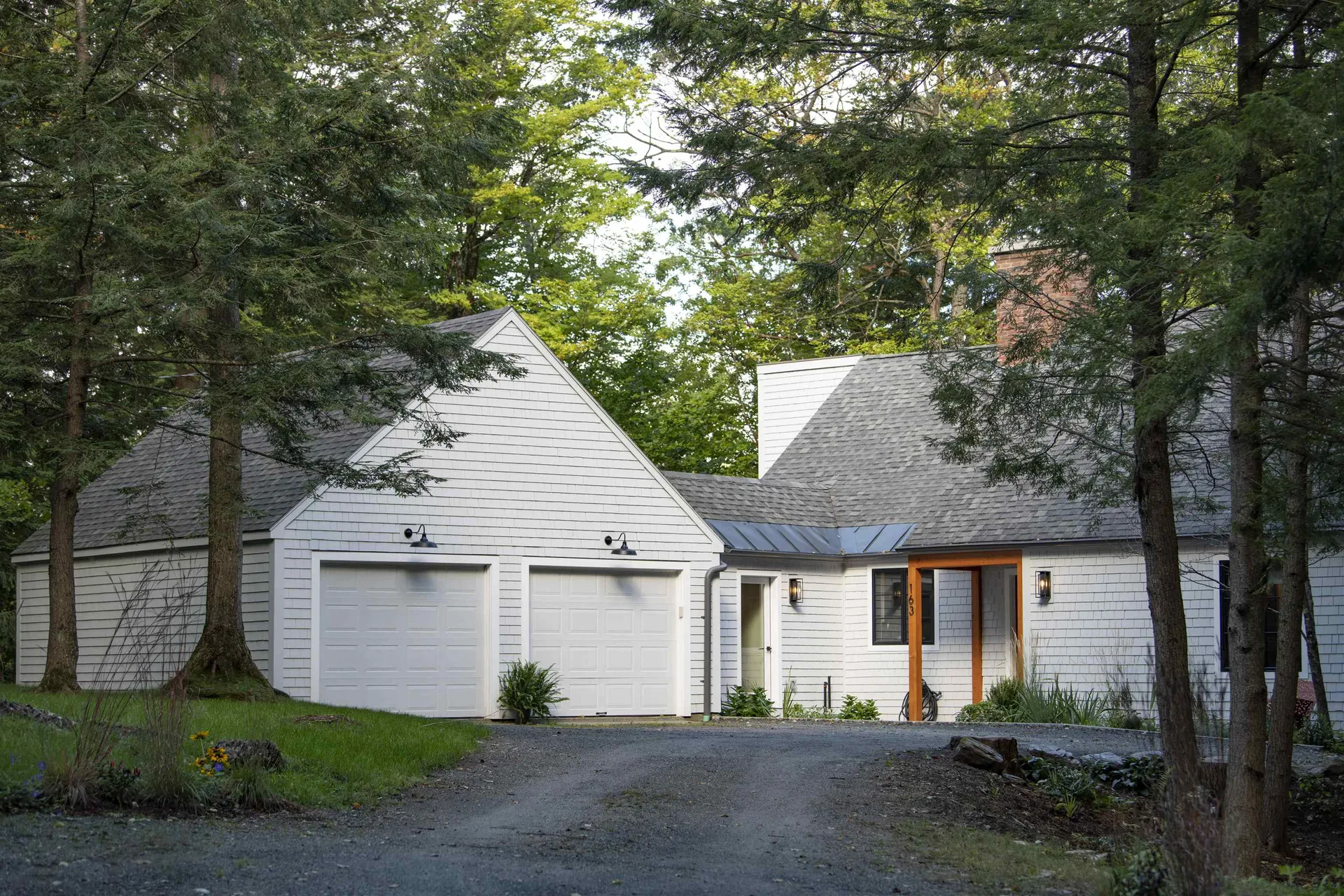 163 Fox Lane Hartford VT 05059