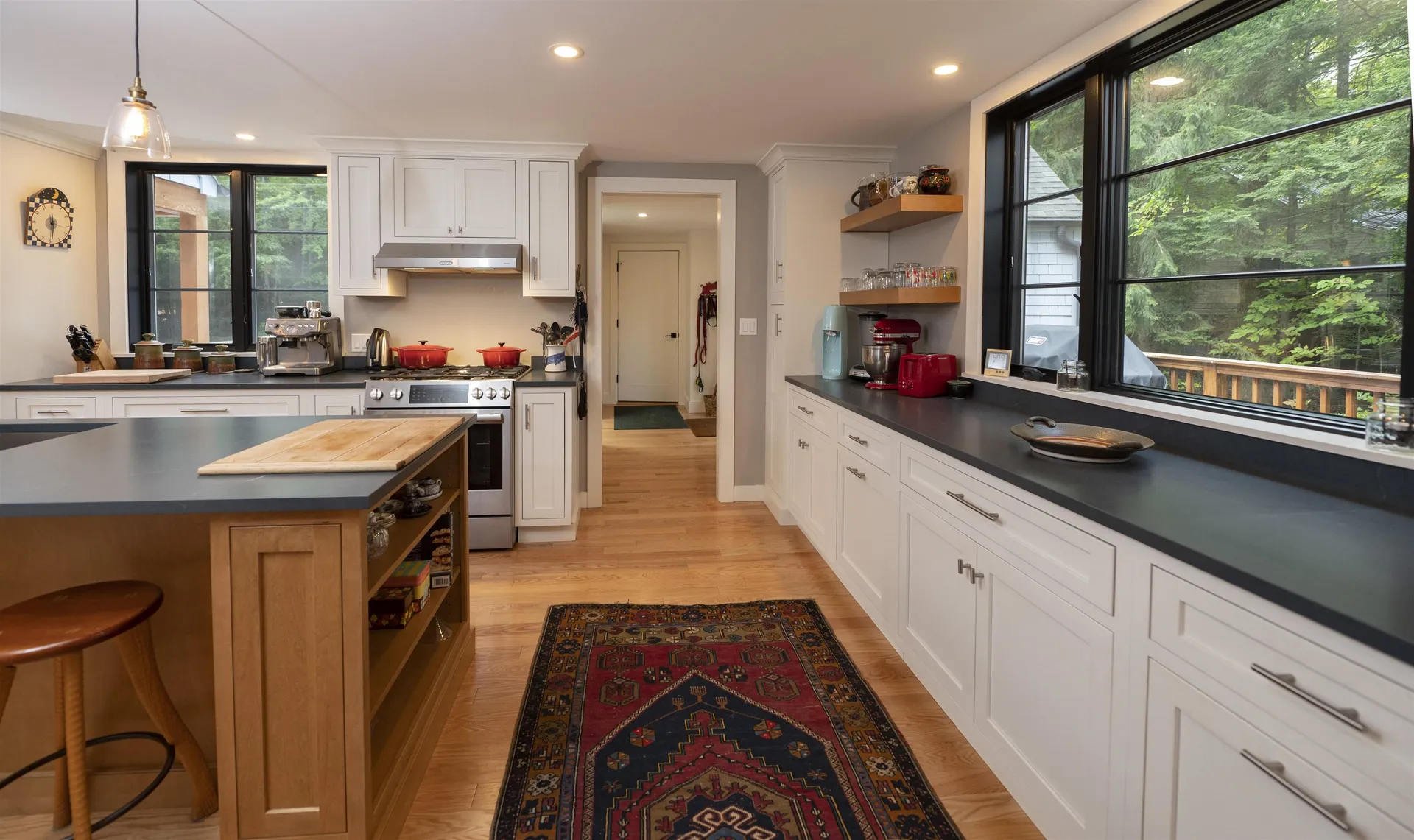 163 Fox Lane Hartford VT 05059