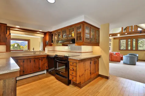 385 Access Road Rochester VT 05767