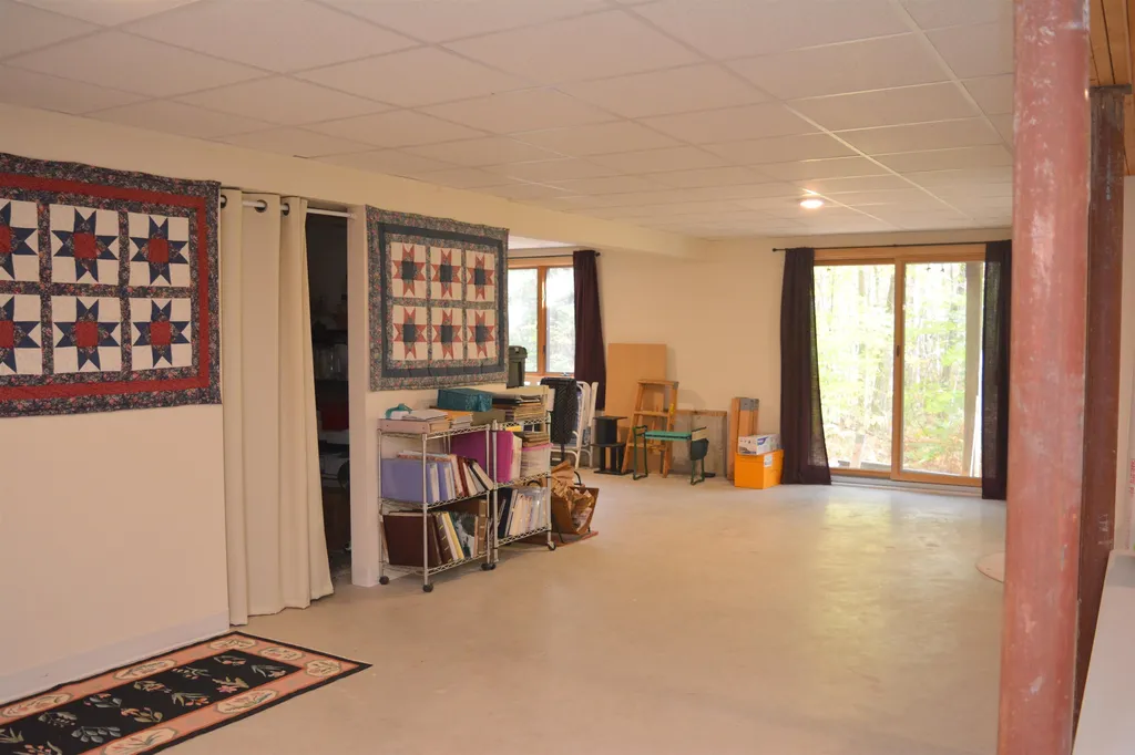 19 Butternut Road Grantham NH 03753