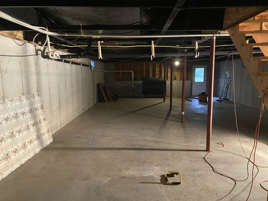619 N Ashland Road Ashland NH 03217