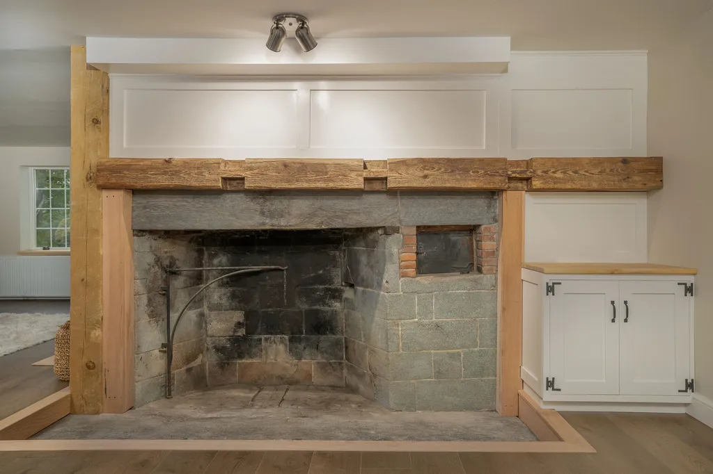 932 North Road Barnard VT 05031-0133