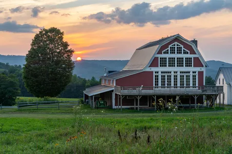 932 North Road Barnard VT 05031-0133