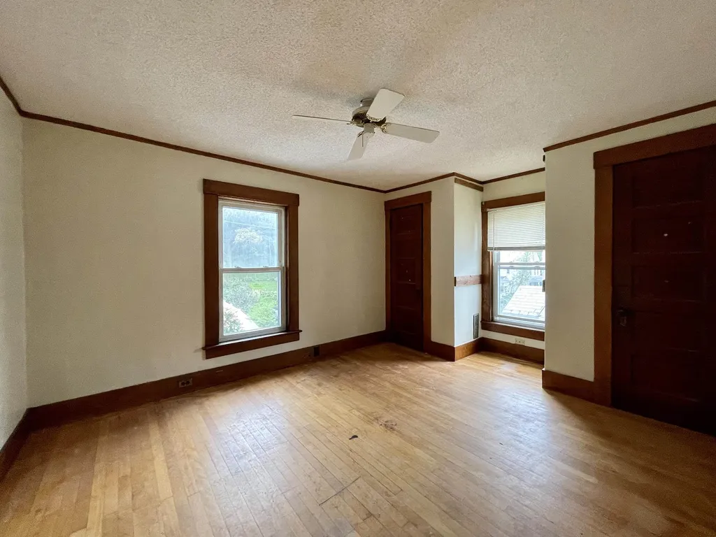 28 Blakeslee Street Brattleboro VT 05301