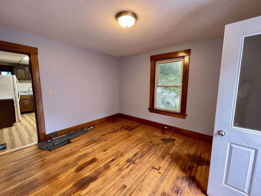 28 Blakeslee Street Brattleboro VT 05301