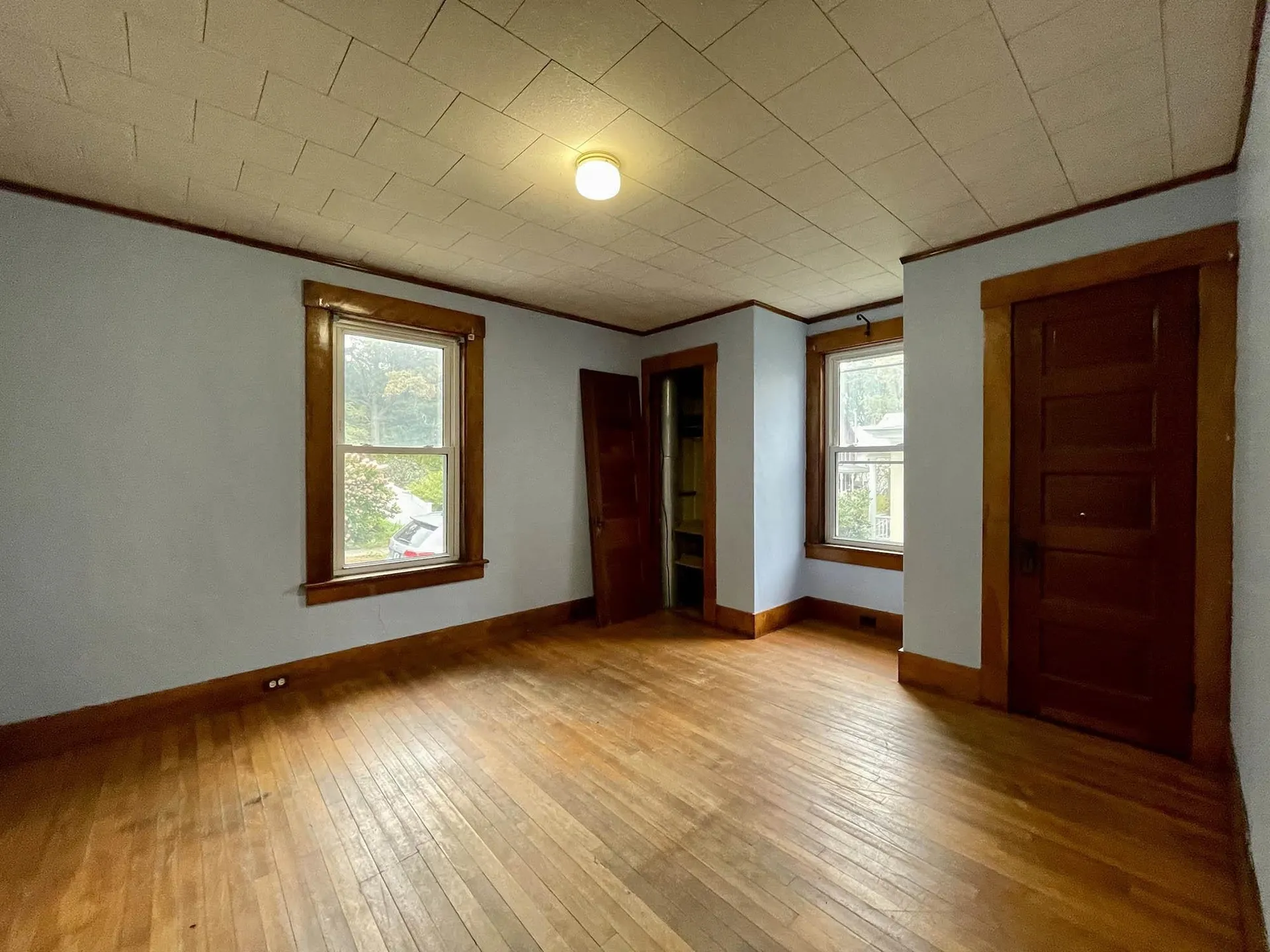 28 Blakeslee Street Brattleboro VT 05301