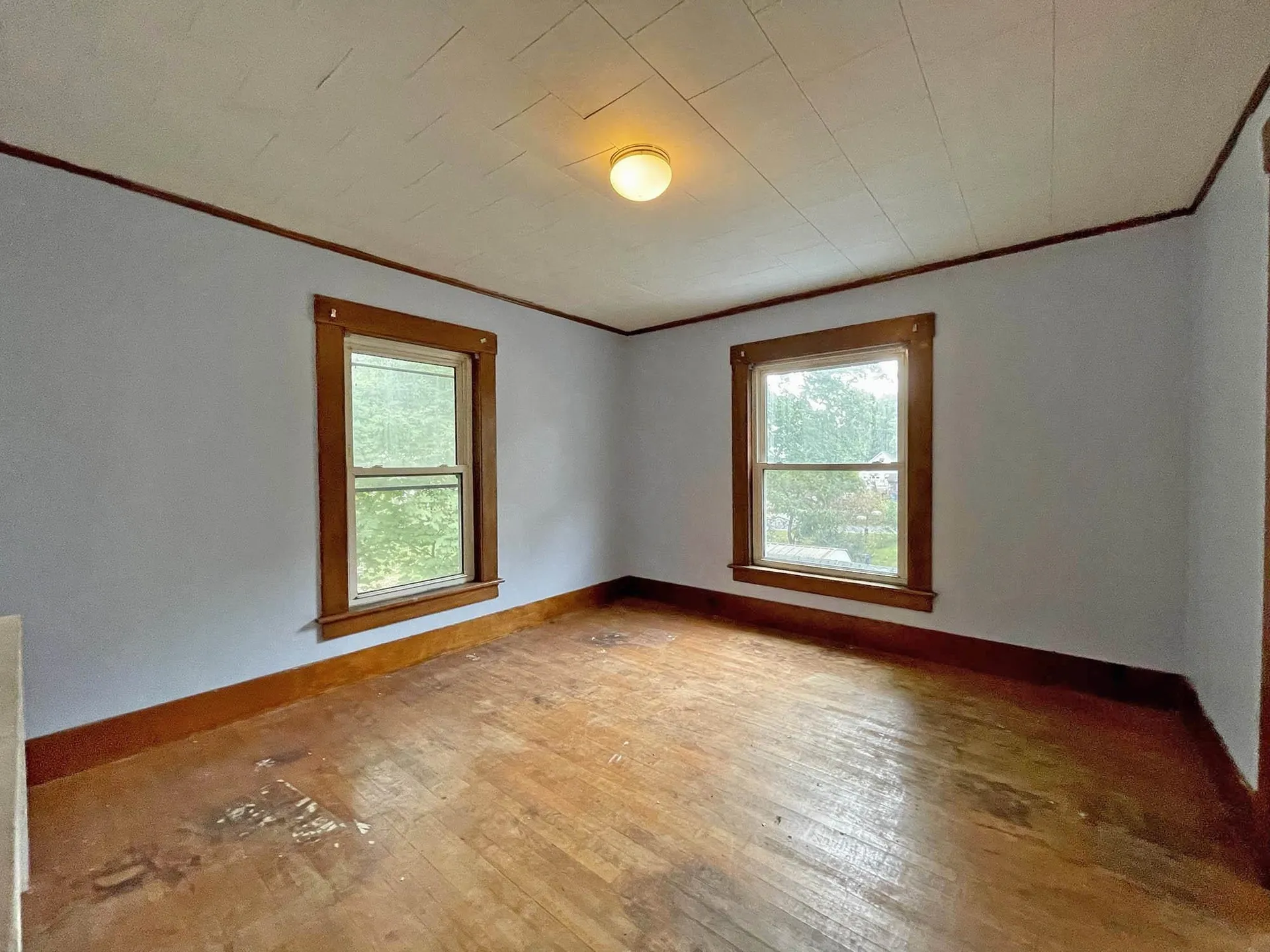 28 Blakeslee Street Brattleboro VT 05301
