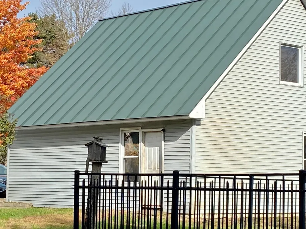 102 Jericho Street Hartford VT 05001