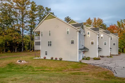196 East Main Street Conway NH 03818