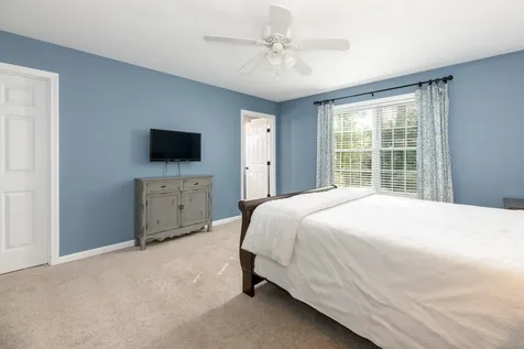 46 Audrey Lane Laconia NH 03246