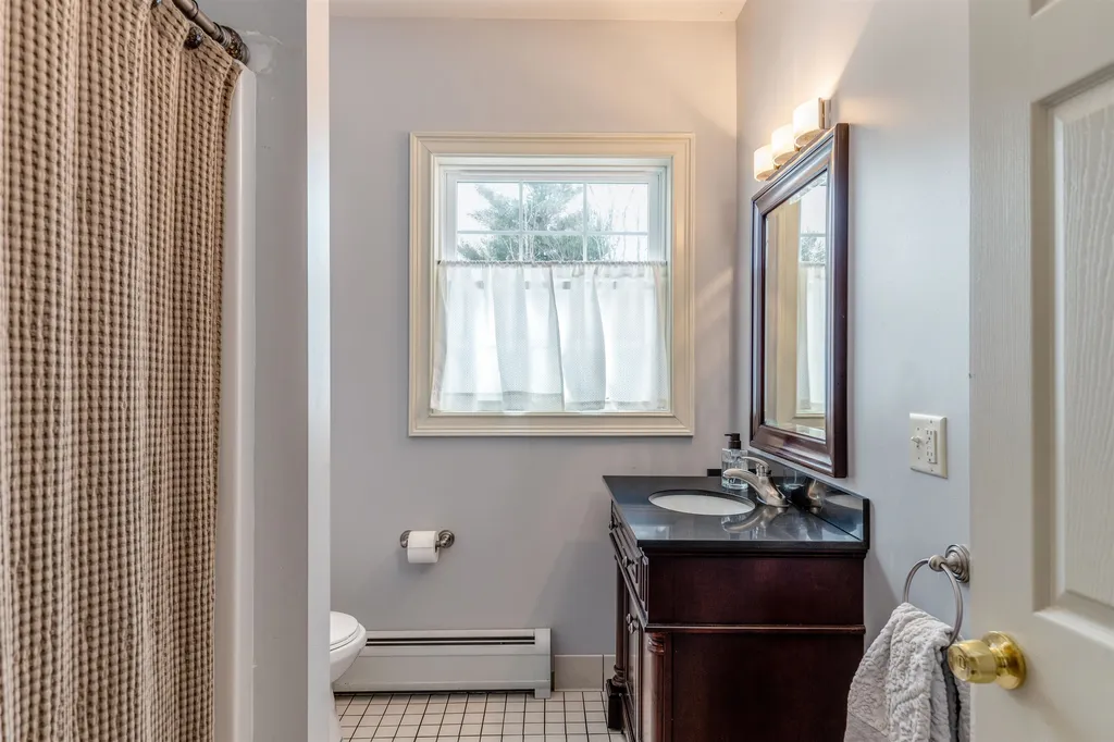 24 Lukes Place Road Fairfax VT 05454