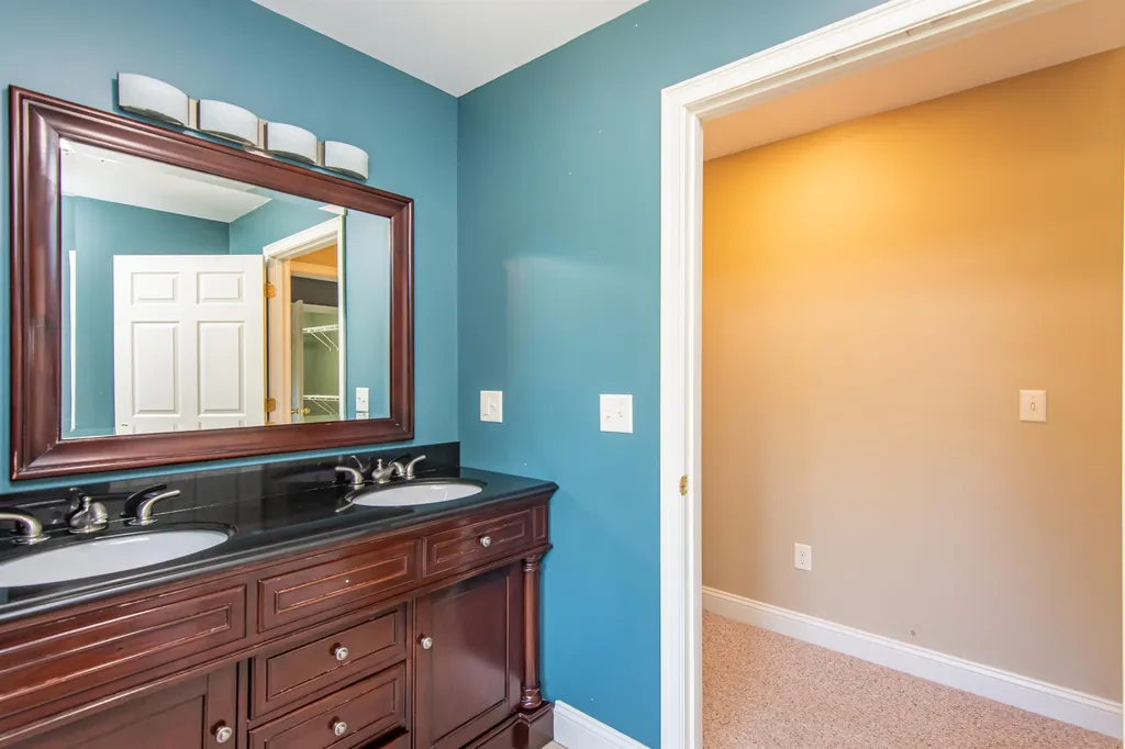 24 Lukes Place Road Fairfax VT 05454