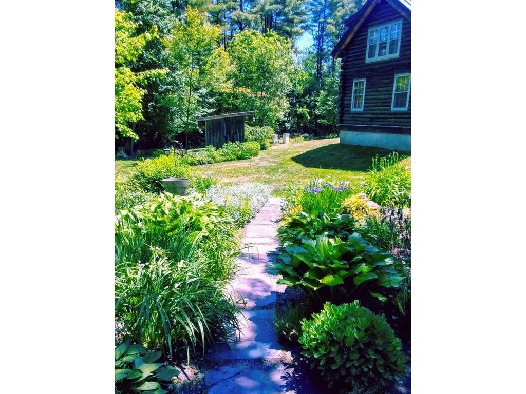 75 Hemlock Drive Bristol VT 05443
