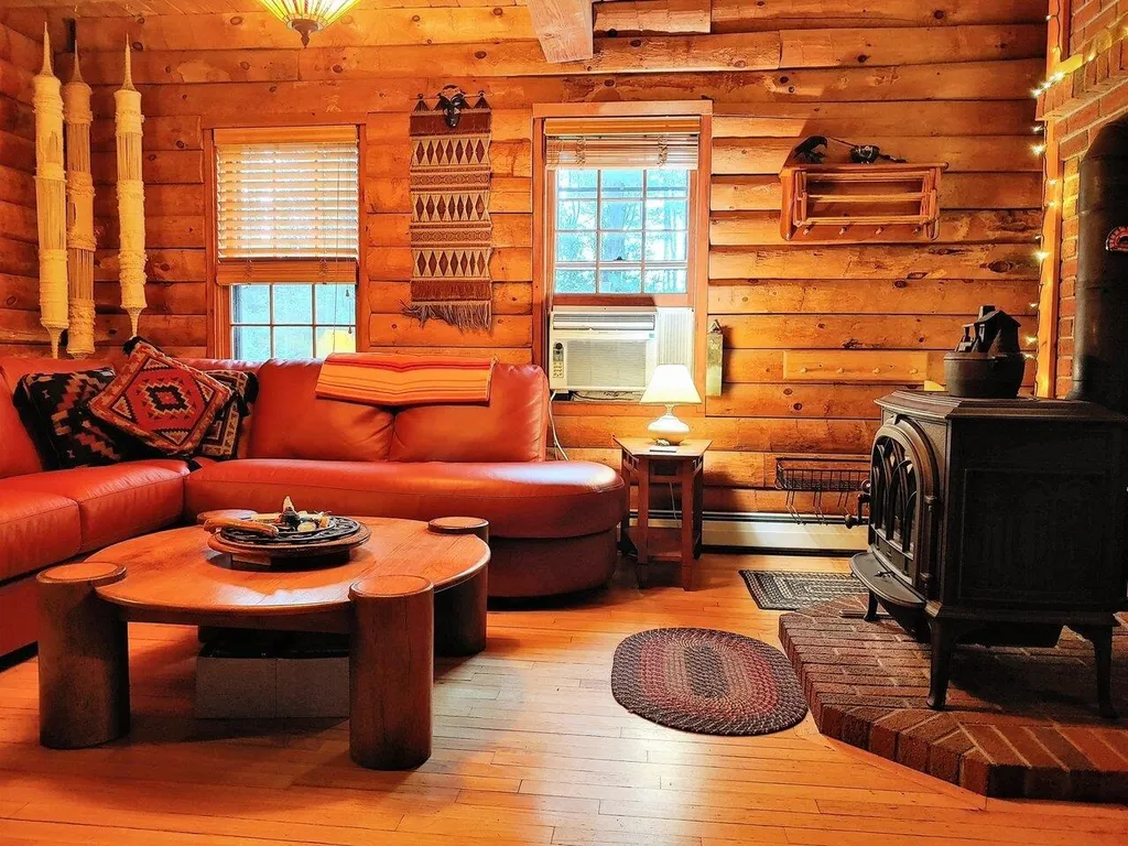 75 Hemlock Drive Bristol VT 05443