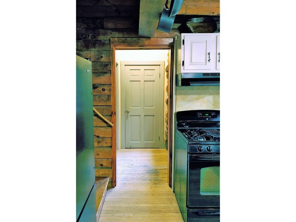 75 Hemlock Drive Bristol VT 05443