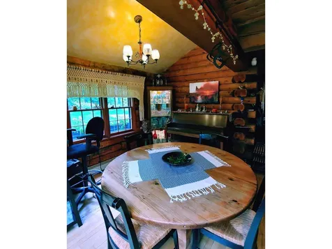 75 Hemlock Drive Bristol VT 05443