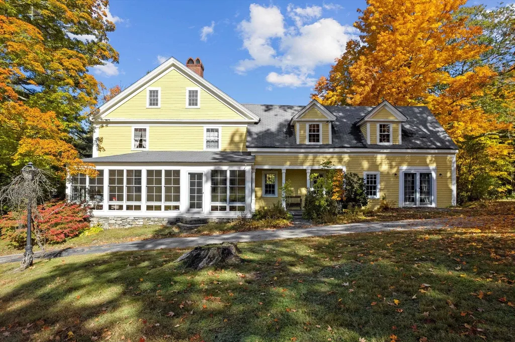 187 Old Stage Road Wakefield NH 03872