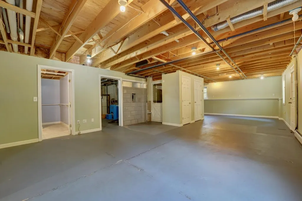 47 Pinewood Drive Somersworth NH 03878