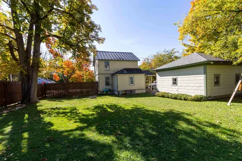 107 Fairfield Street St. Albans City VT 05478-1717