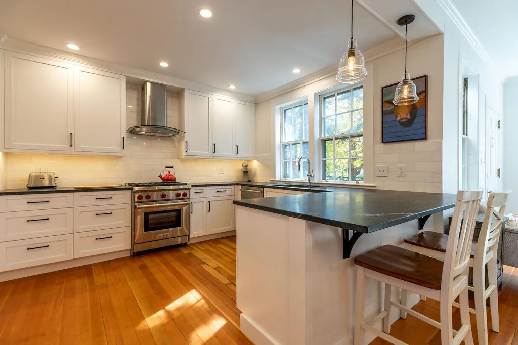 39c Elm Street Woodstock VT 05091