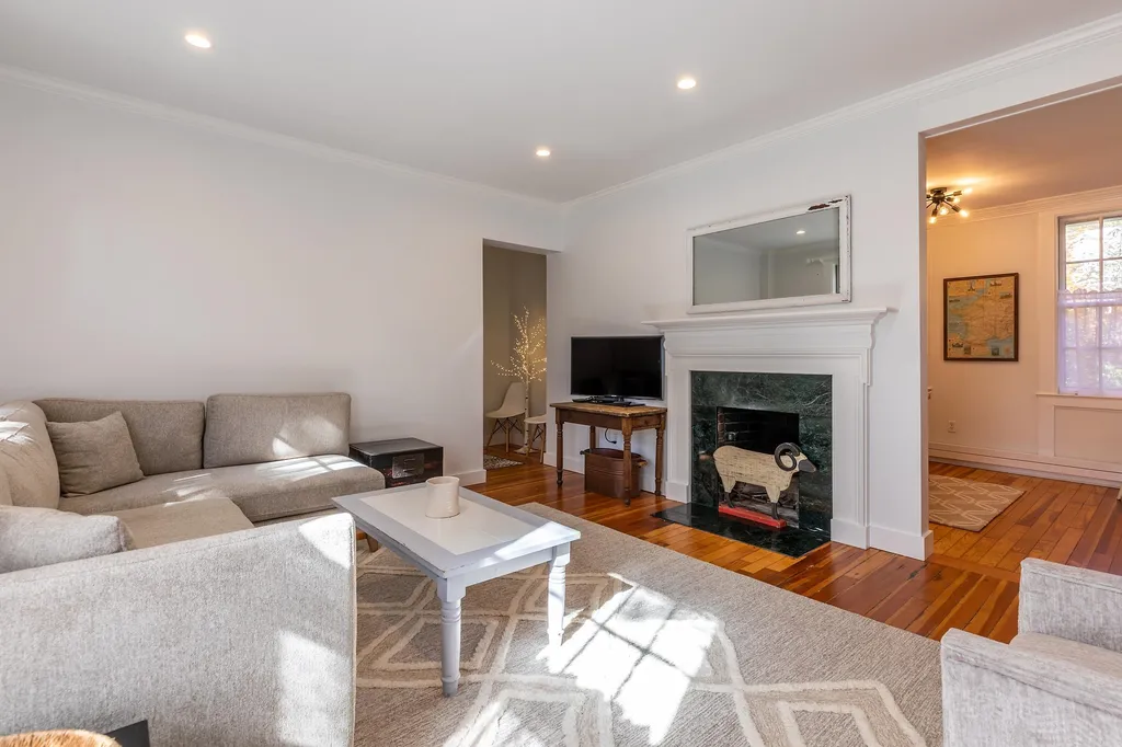 39c Elm Street Woodstock VT 05091