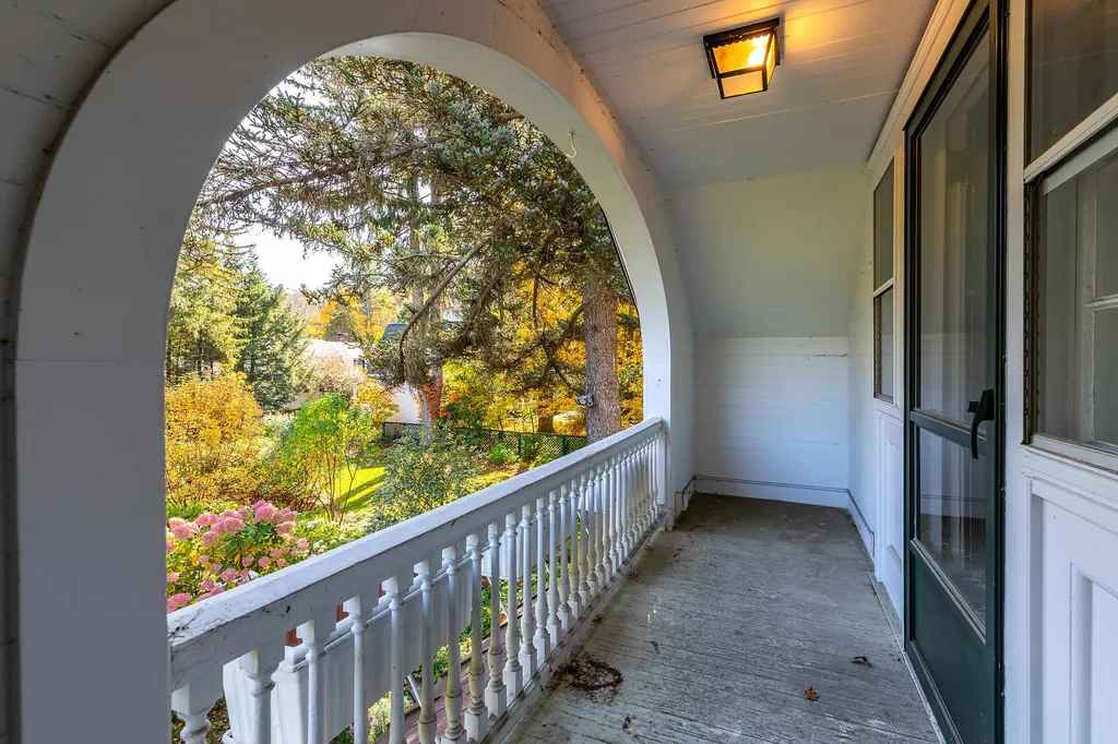 39c Elm Street Woodstock VT 05091