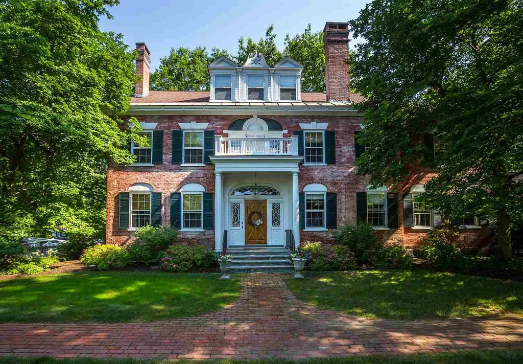 39c Elm Street Woodstock VT 05091