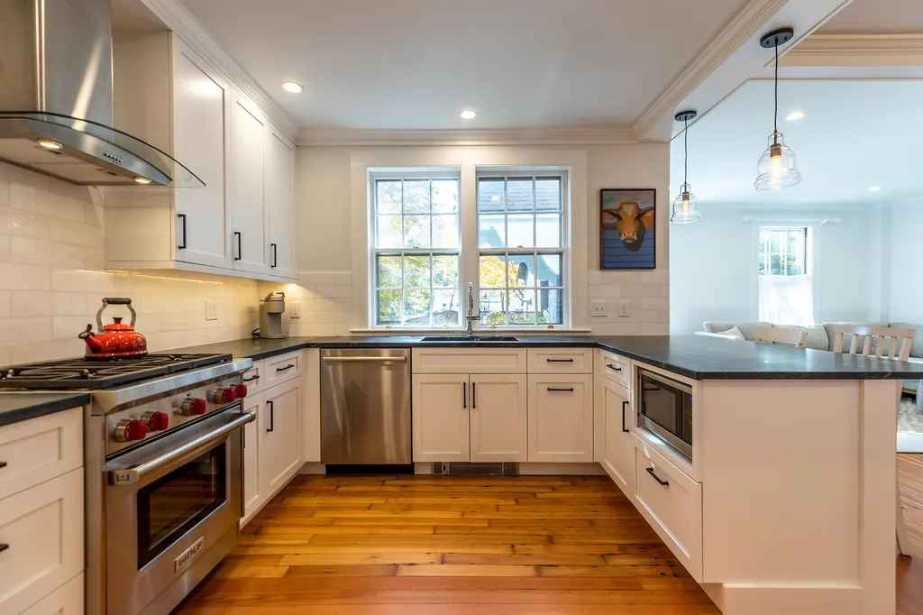 39c Elm Street Woodstock VT 05091
