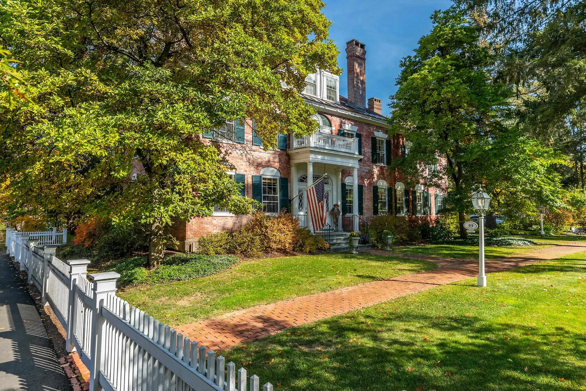 39c Elm Street Woodstock VT 05091