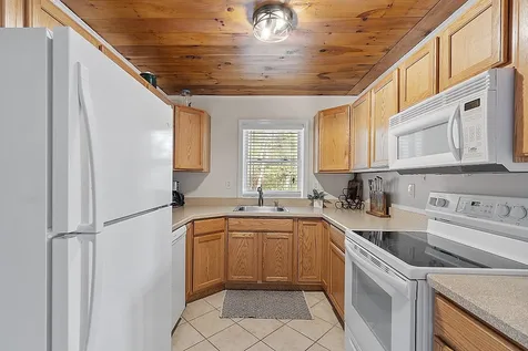 850 Laconia Road Tilton NH 03276