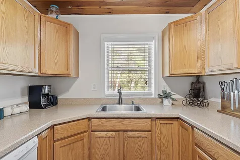 850 Laconia Road Tilton NH 03276