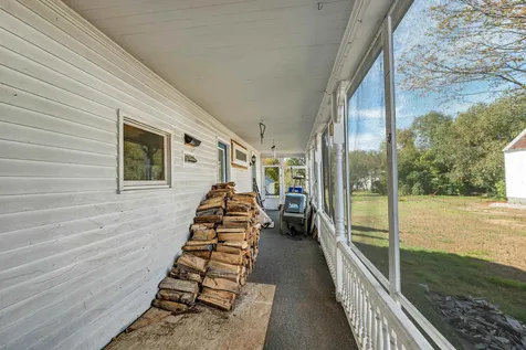 48 Washington Street Conway NH 03818