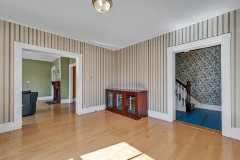 48 Washington Street Conway NH 03818