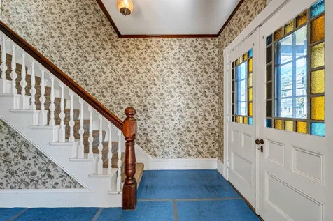 48 Washington Street Conway NH 03818