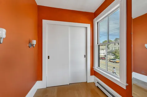 48 Washington Street Conway NH 03818